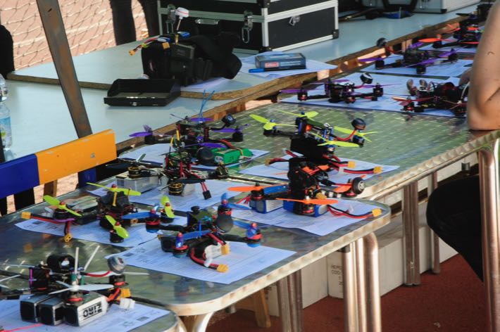 El Centro Mediterráneo de la UGR en Almuñécar inaugura este lunes  un curso teórico práctico  sobre drones remotamente pilotados
